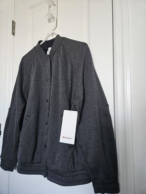 NWT Lululemon Scuba Oversized Varsity Jacket *Plush Heathered Core Black XS/S